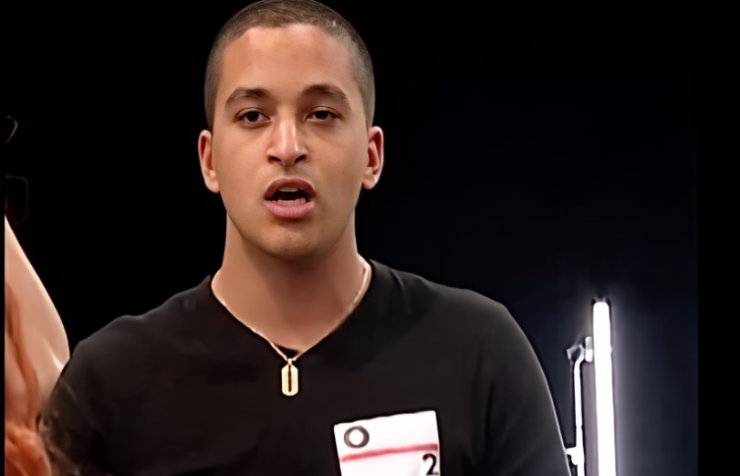 « Slimane le conquérant » La galère de son début de carrière. « Pars, la porte est là » En  2007, il est évincé durement du télé-crochet « PopStar ».