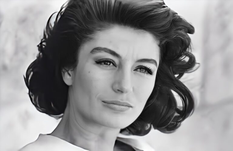  "badabadada badabadada". Anouk Aimée est morte à l'âge de 92 ans. - anouk aimee image enhancer