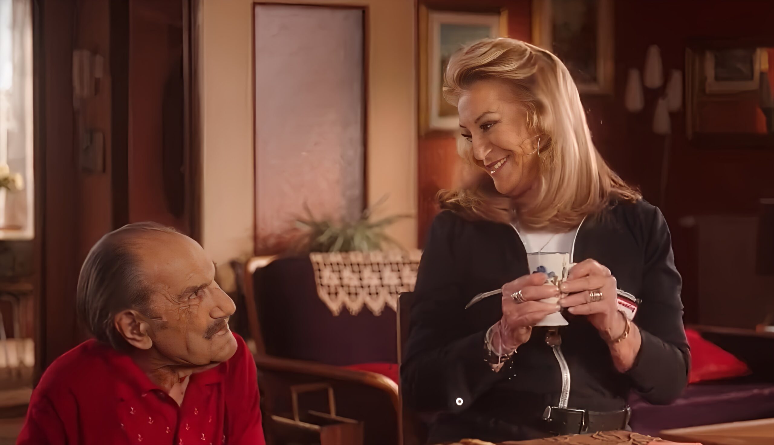 Génial ! Sheila avec Raymond dans « Scène de ménage »