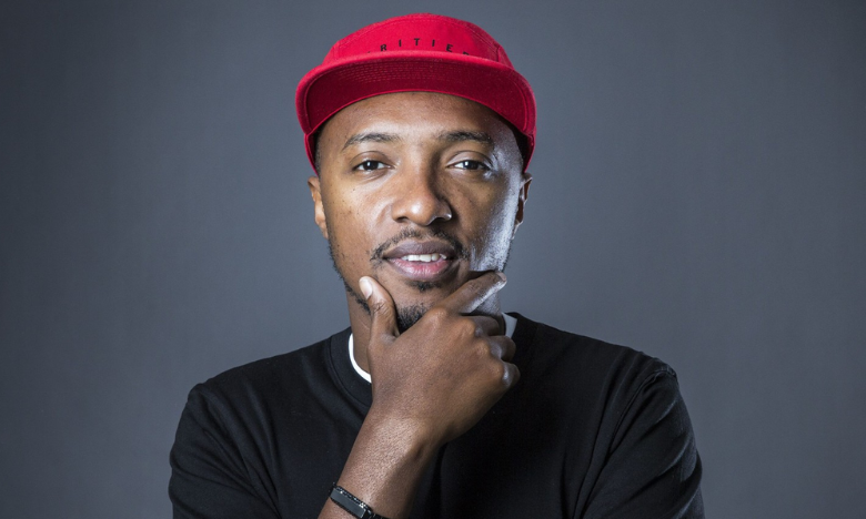 Ce vendredi 21 juin, Soprano sort son nouvel album « Freedom ». Il partage l&rsquo;un des titres « Papa dis-moi » avec sa fille Luna.