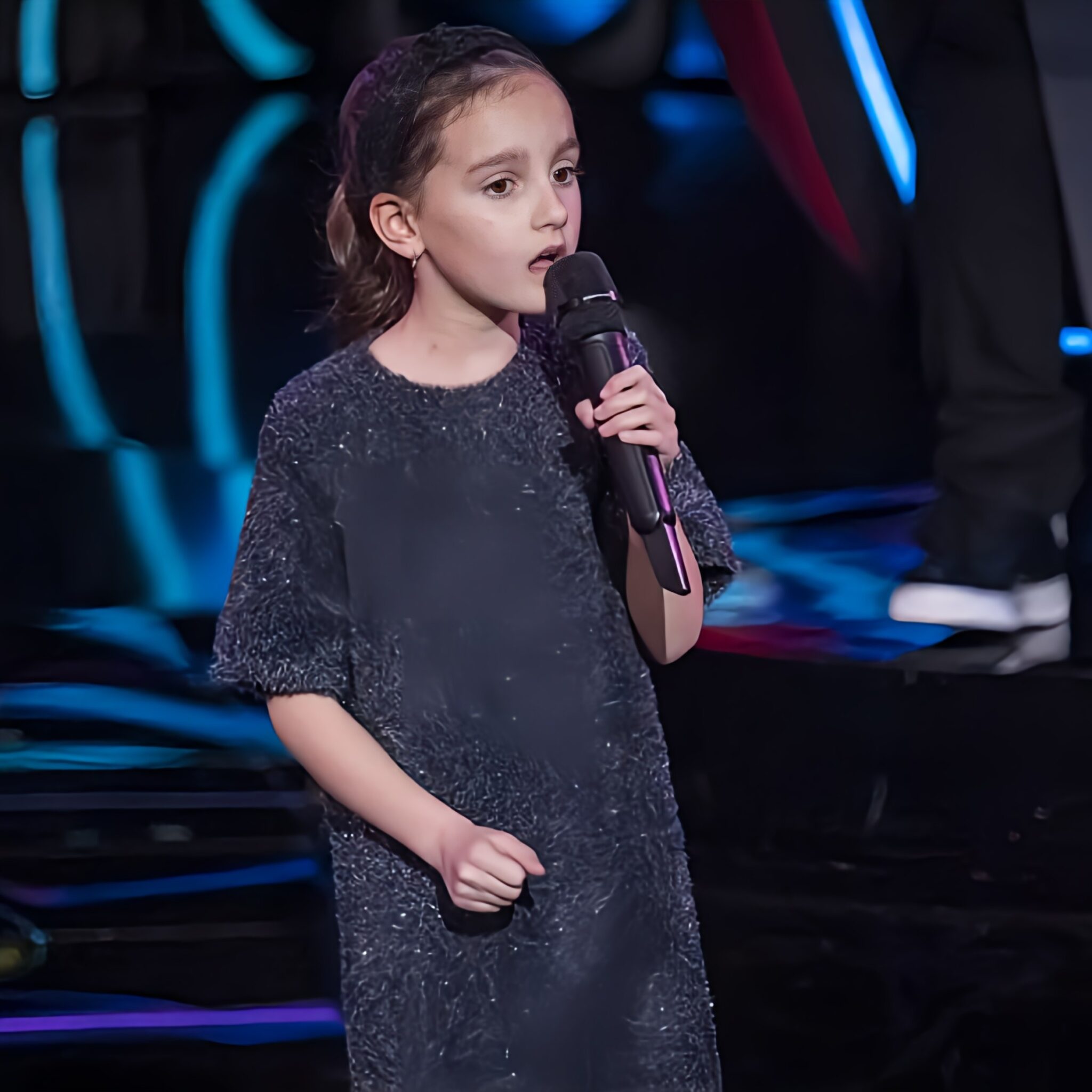 The Voice Kids (Battle) Charlie passes and the youngest in the