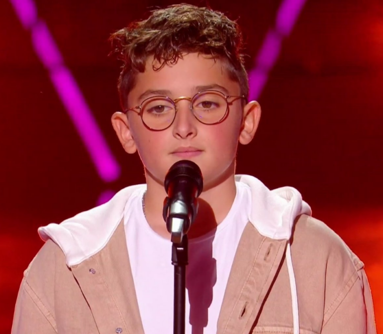 The Voice Kids : Lenny, 12 ans, a bouleversé les coachs avec son interprétation habitée de "Voilà" de Barbara Pravi. - lenny