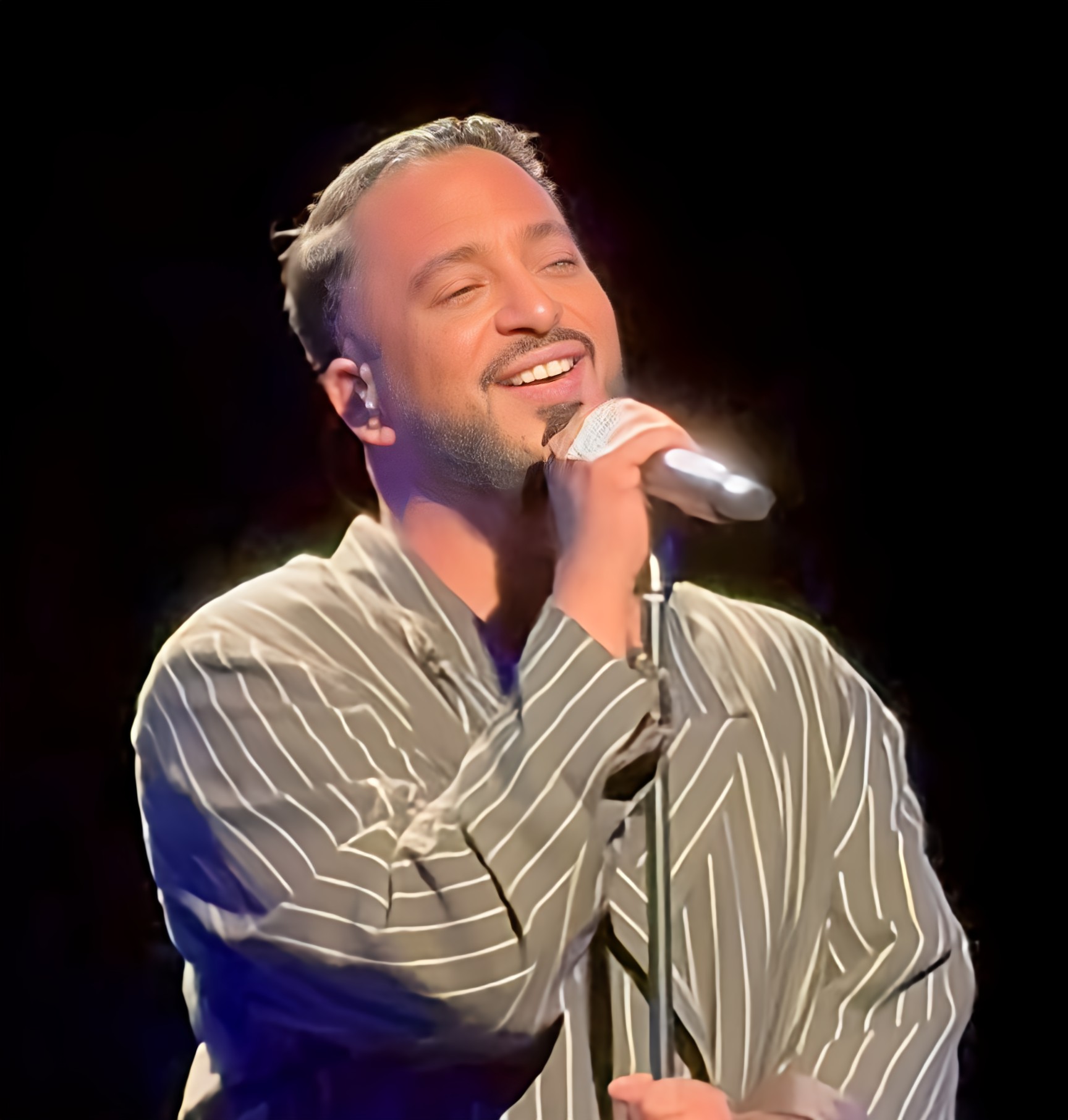 Extraits du concert de Slimane du 23 février au « Symphony Space » de New York…