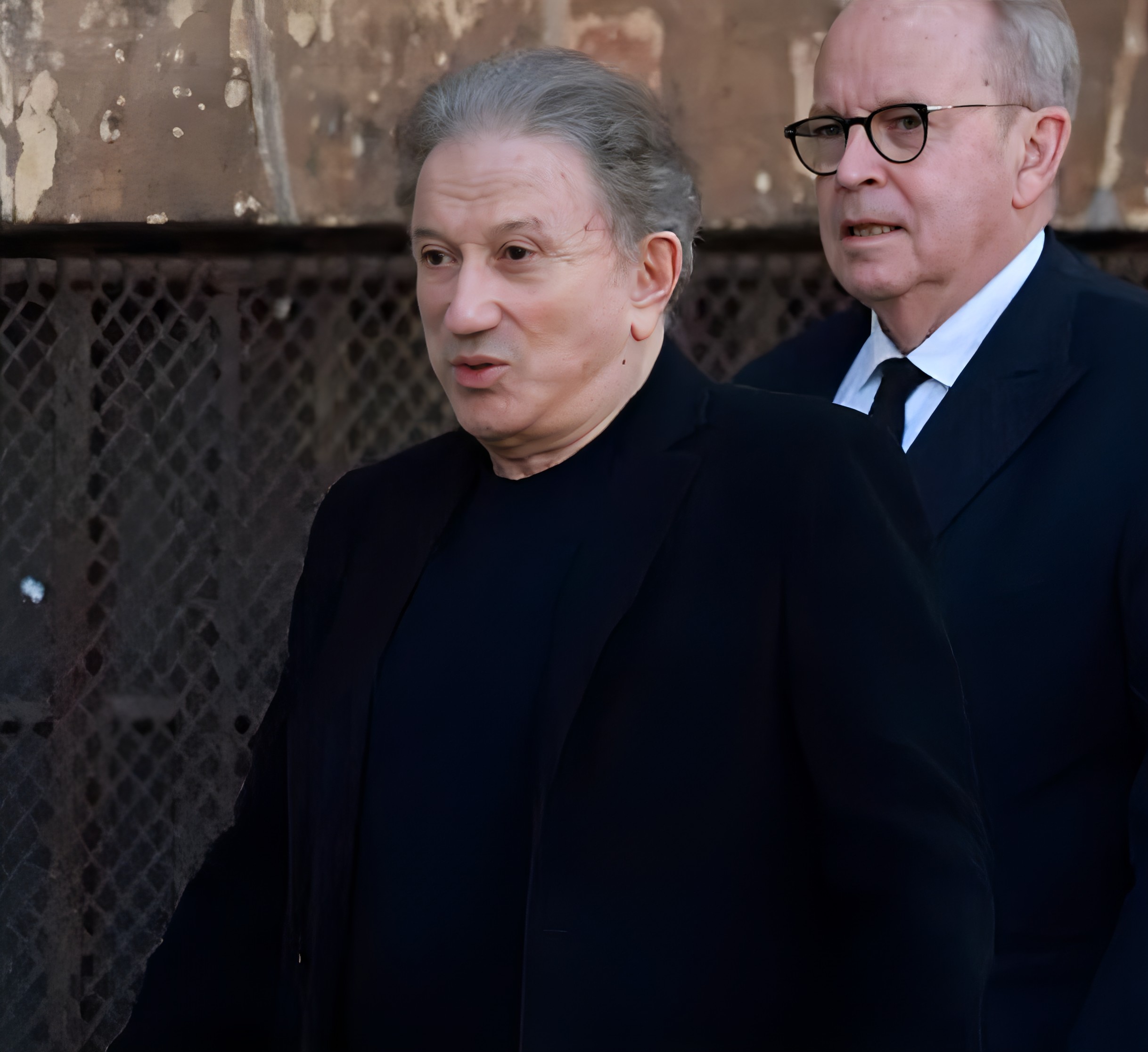 Suis-Nous - Obsèques de Nathalie Baye : Les adieux à une grande dame du cinéma