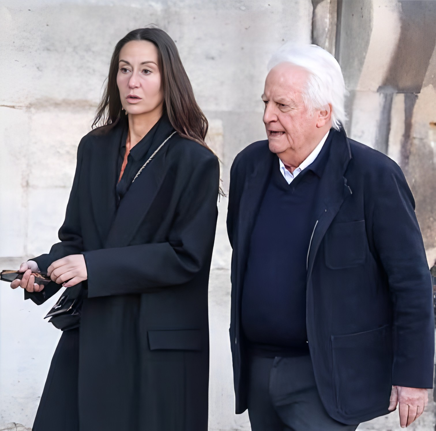 Suis-Nous - Obsèques de Nathalie Baye : Les adieux à une grande dame du cinéma