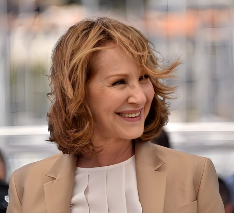 Suis-Nous - Obsèques de Nathalie Baye : Les adieux à une grande dame du cinéma