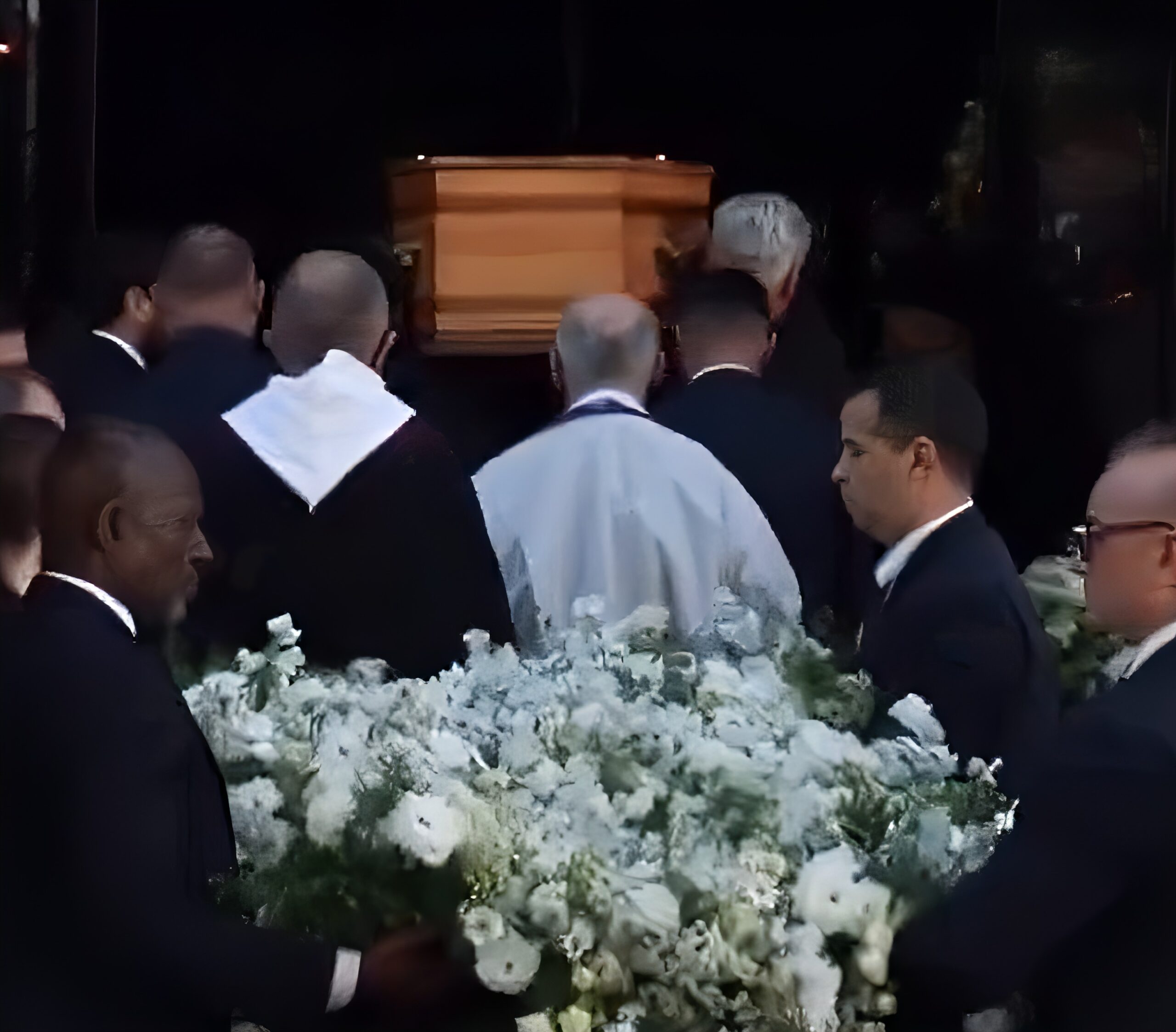 Suis-Nous - Obsèques de Nadia Farès : Triste journée pour le septième art !