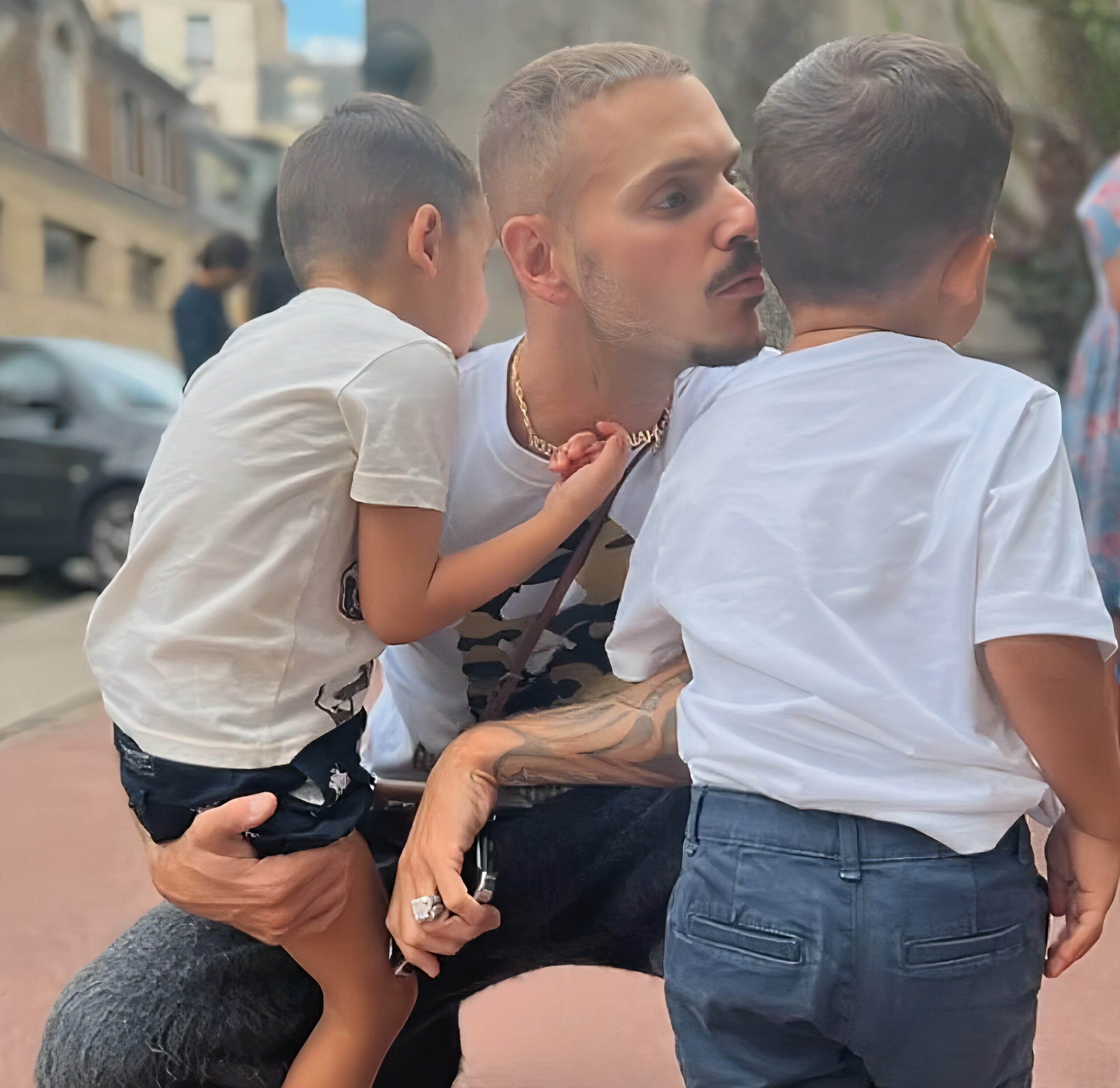 Suis-Nous - Matt Pokora "Tout pour ma famille"