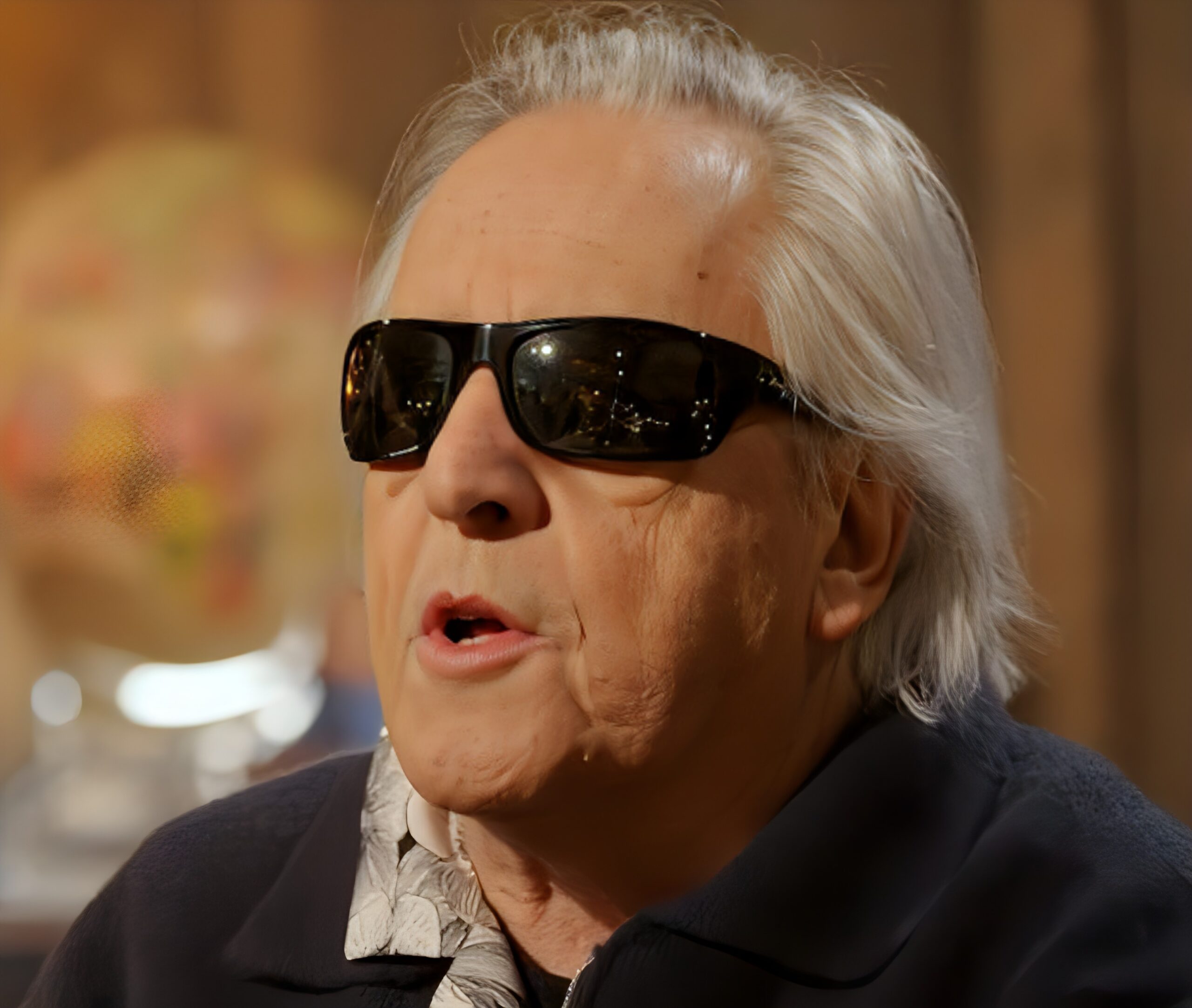 “Né à 5 mois et demi 9, j’ai voulu rester”. Gilbert Montagné touchant dans « Un dimanche à la campagne »