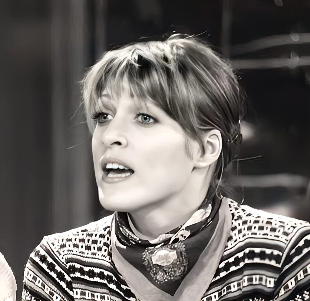 Suis-Nous - 15 mai 1982. Il était une fois... Joëlle Suis-Nous - 15 mai 1982. Il était une fois... Joëlle