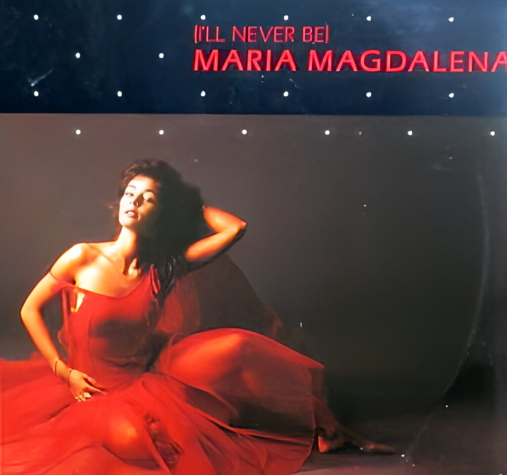 Suis-Nous - Bon anniversaire à Sandra, star des années 80, née le 18 mai 1962. Suis-Nous - Bon anniversaire à Sandra, star des années 80, née le 18 mai 1962.
