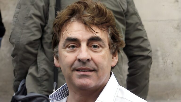 Suis-Nous - Une pensée pour Claude Barzotti décédé le 24 juin 2023.