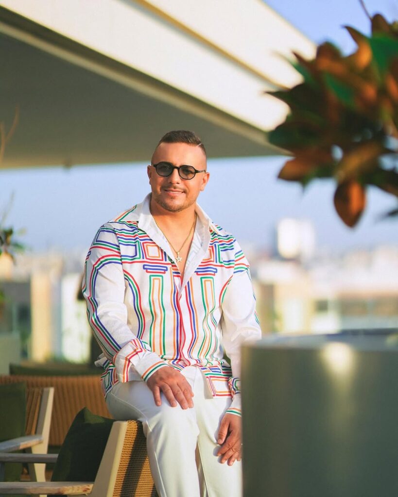 Suis-Nous - Bon anniversaire à Faudel Belloua né le 6 juin 1978 à Mantes-la-Jolie Suis-Nous - Bon anniversaire à Faudel Belloua né le 6 juin 1978 à Mantes-la-Jolie