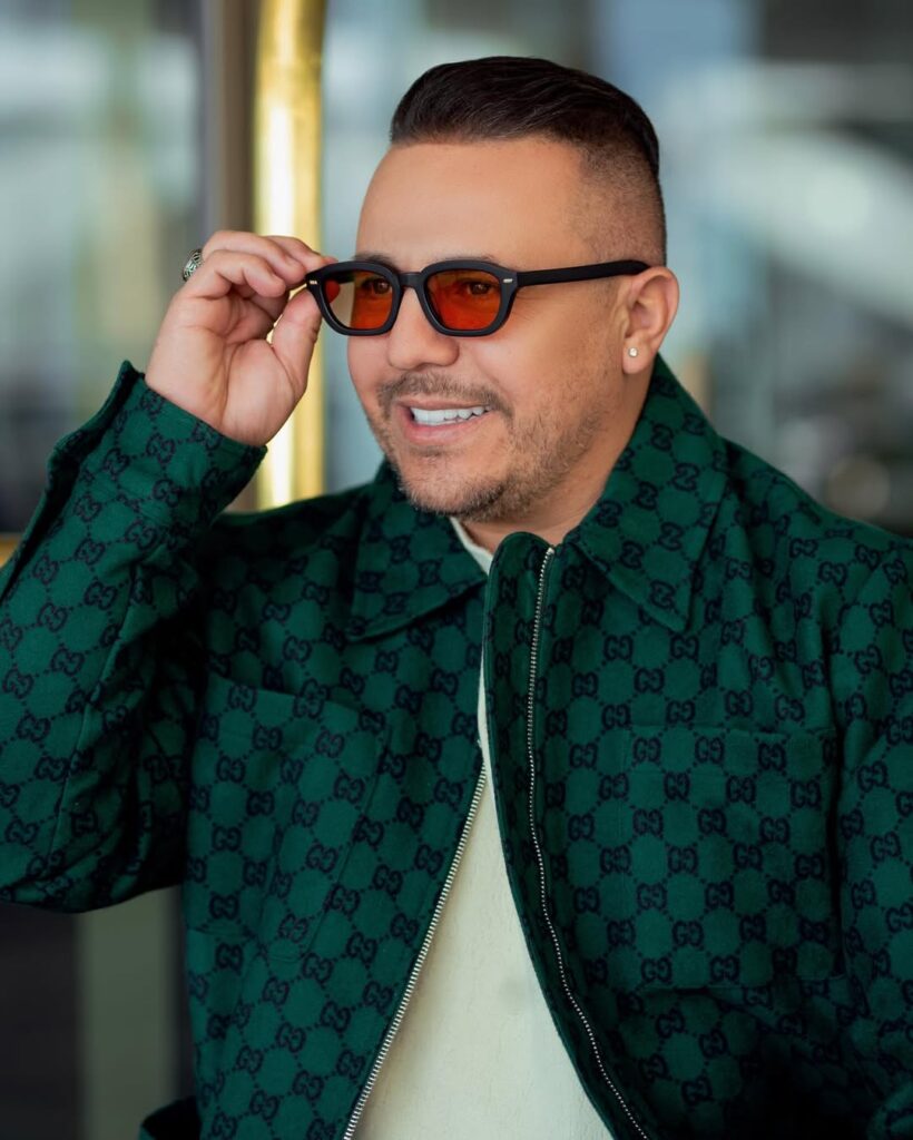 Suis-Nous - Bon anniversaire à Faudel Belloua né le 6 juin 1978 à Mantes-la-Jolie Suis-Nous - Bon anniversaire à Faudel Belloua né le 6 juin 1978 à Mantes-la-Jolie