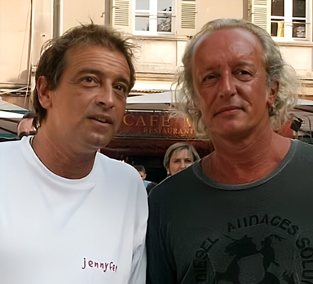 Suis-Nous - Bon anniversaire à Felix Gray né le 28 juin 1958 à Tunis. Il a marqué les années 80 avec son tube "La gitane".