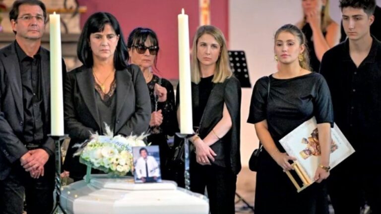 Suis-Nous - Obsèques de Frank Michael ce samedi 20 juin 2026. La famille réunie à l’église Saint-Firmin de Rotheux, en Belgique, pour un dernier adieu