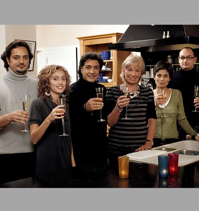Suis-Nous - Bon anniversaire à Frédéric François né le 3 juin 1950. Avec Monique, ils se sont mariés en 1970.