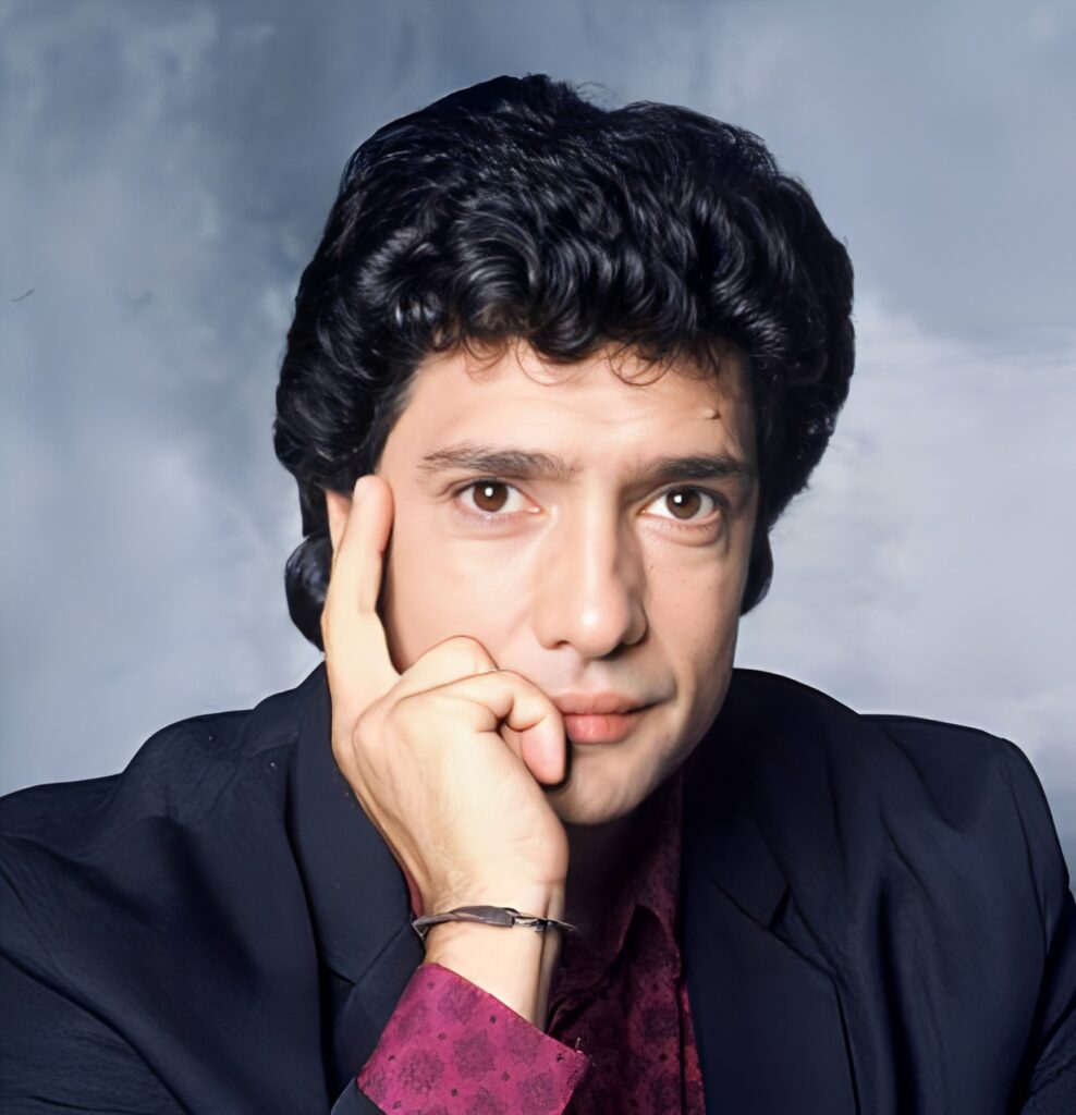 Suis-Nous - Bon anniversaire à Frédéric François né le 3 juin 1950. Avec Monique, ils se sont mariés en 1970.
