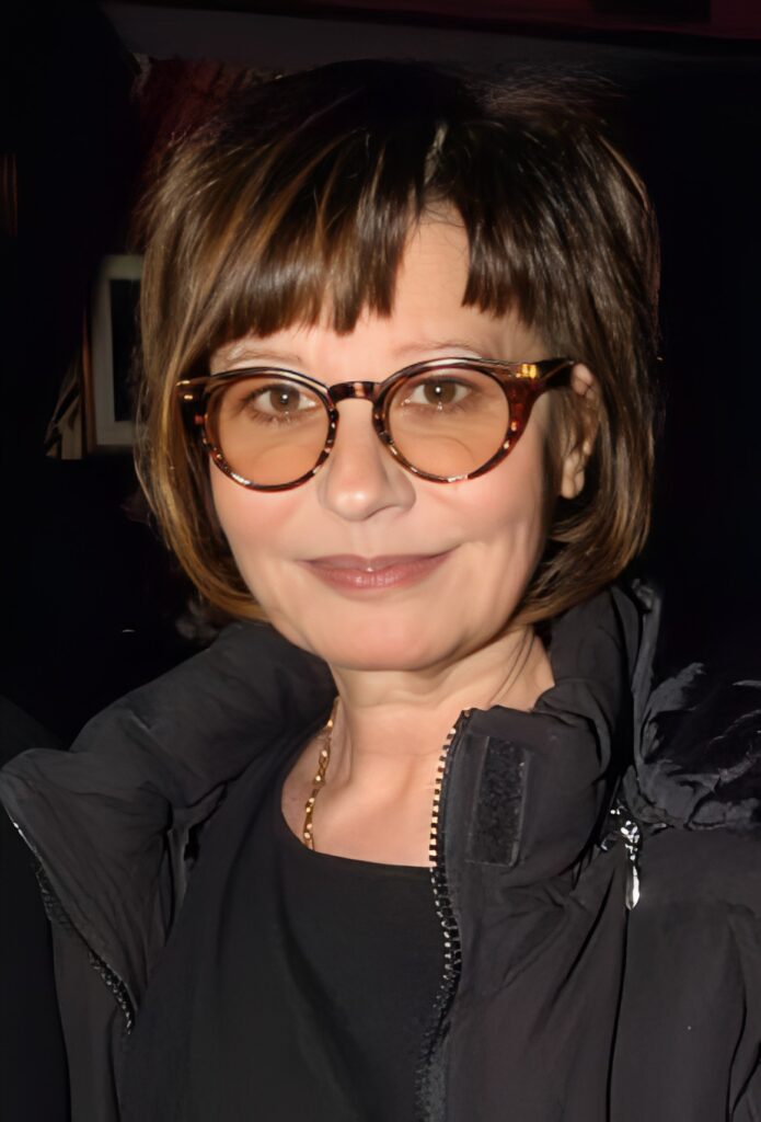 Suis-Nous - La chanteuse et danseuse Guesch Patti, interprète du titre "Etienne" est morte ! Elle avait 80 ans Suis-Nous - La chanteuse et danseuse Guesch Patti, interprète du titre "Etienne" est morte ! Elle avait 80 ans