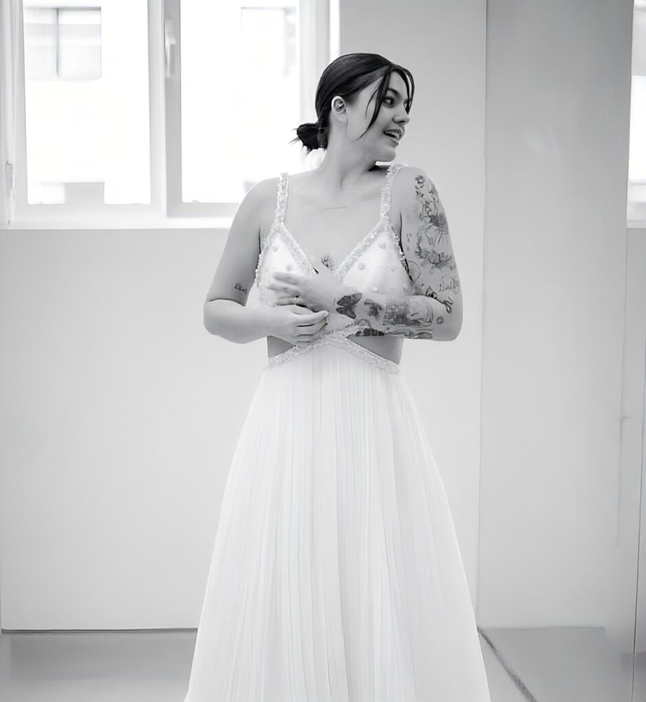 Suis-Nous - Mariage de Louane et Florian Rossi : Enfin les photos ! Elles sont magnifiques... Suis-Nous - Mariage de Louane et Florian Rossi : Enfin les photos ! Elles sont magnifiques...