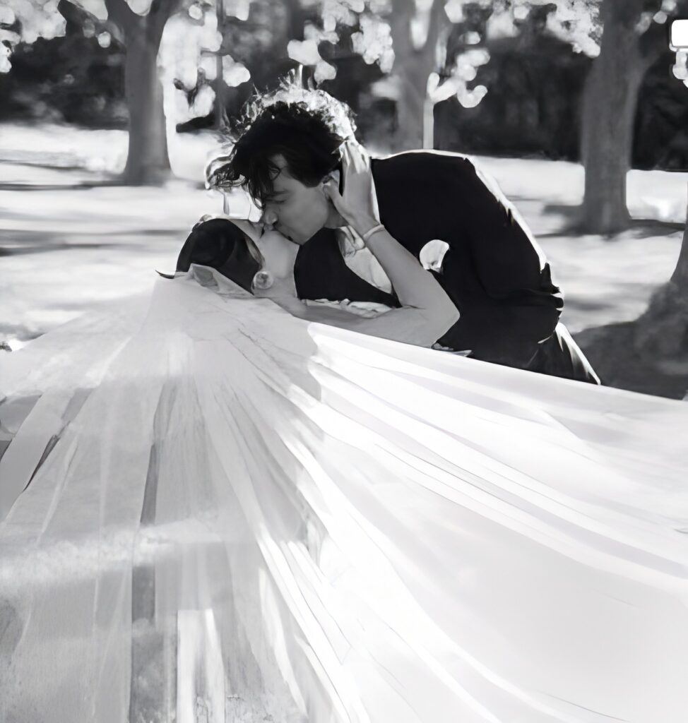 Suis-Nous - Mariage de Louane et Florian Rossi : Enfin les photos ! Elles sont magnifiques... Suis-Nous - Mariage de Louane et Florian Rossi : Enfin les photos ! Elles sont magnifiques...