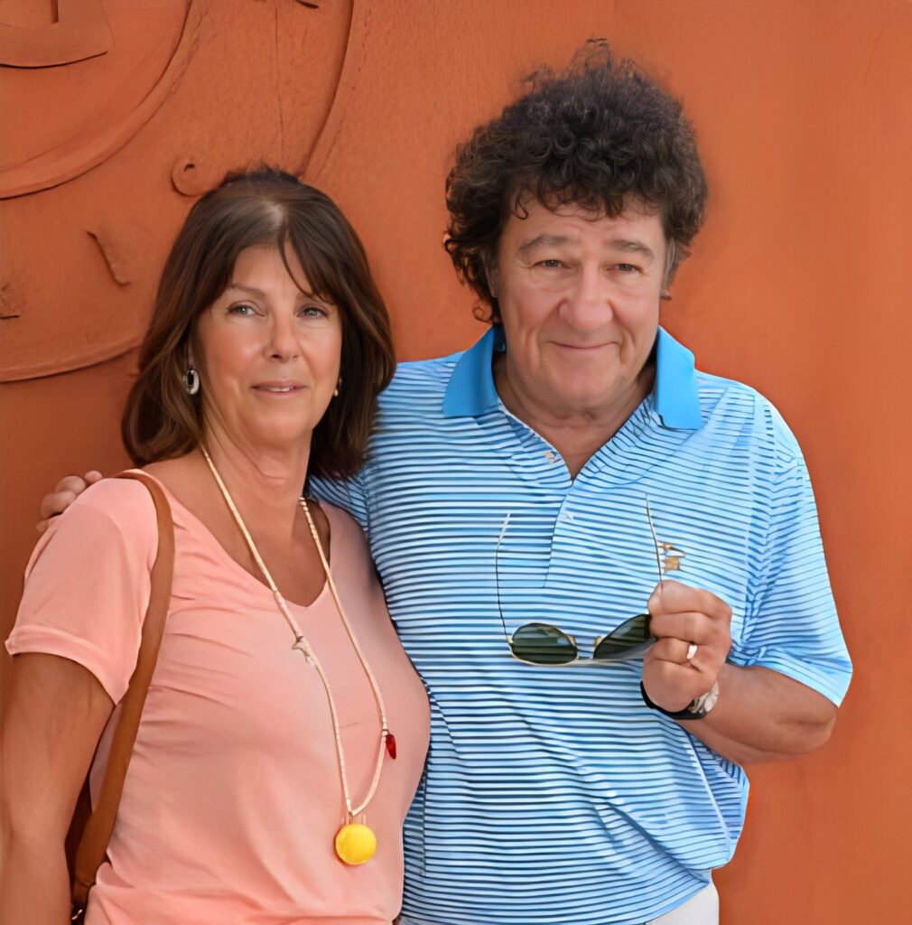 Suis-Nous - Bon anniversaire à Robert Charlebois né le 25 juin 1944 à Montréal.